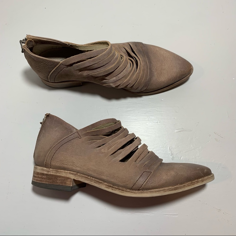 Free People Taupe Strappy Leather Ankle Booties